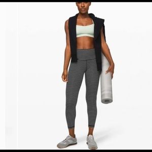 Lululemon leggings, lightly used like new :)